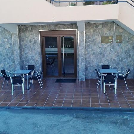 Hostal Nuevo Alonso Bembribe Eksteriør bilde