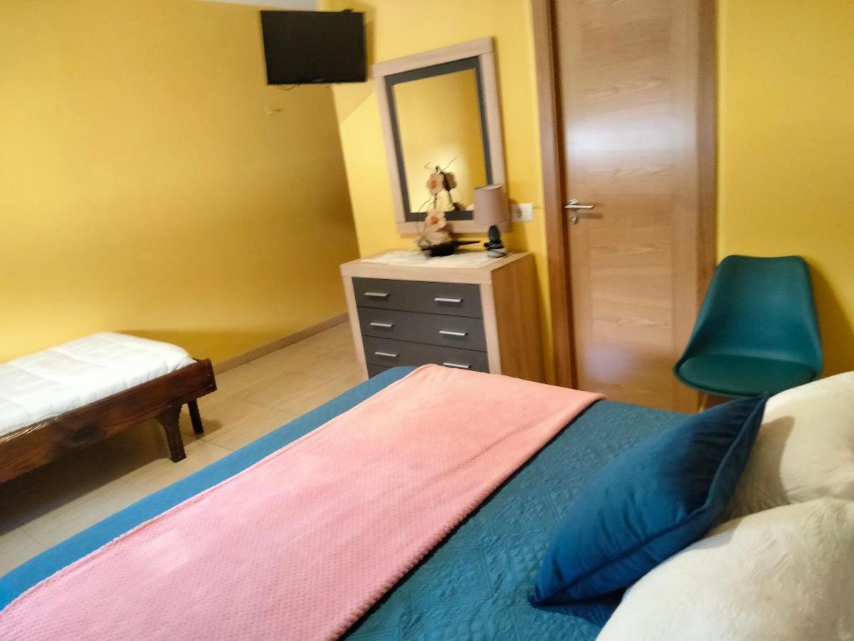 Hostal Nuevo Alonso Bembribe Eksteriør bilde